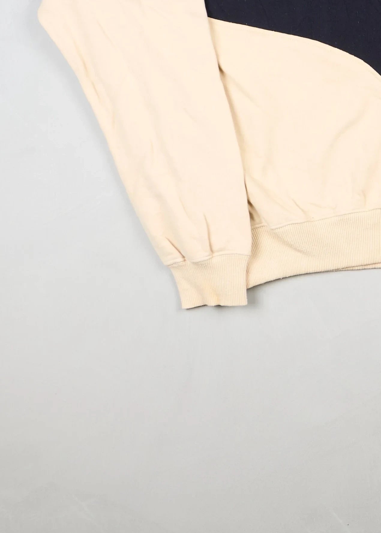 Nike - Sweatshirt (L) Bottom Left