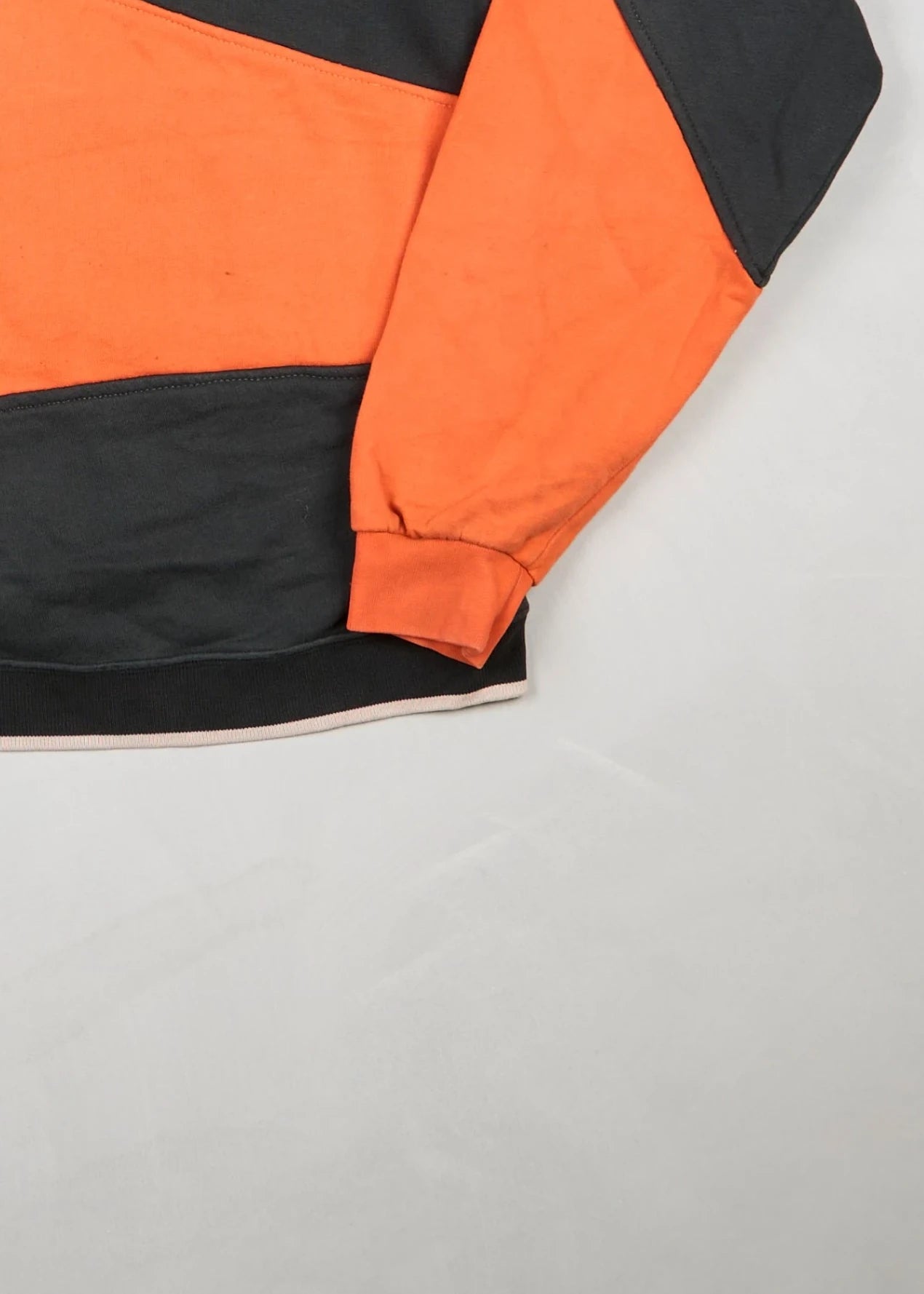 Nike - Sweatshirt (XL) Bottom Right