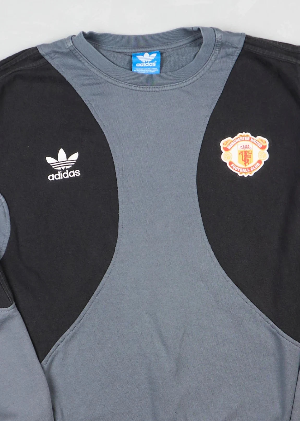 Adidas - Sweatshirt (M) Center