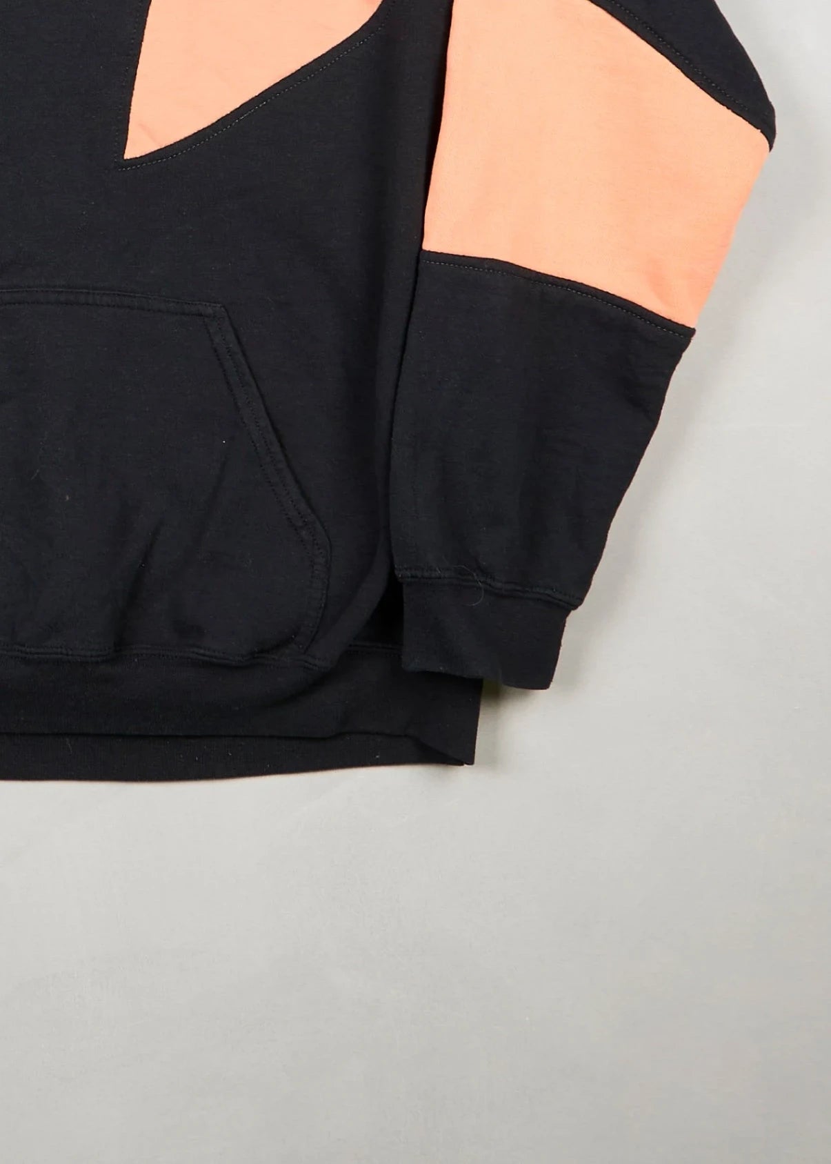 Nike - Hoodie (L) Bottom Right