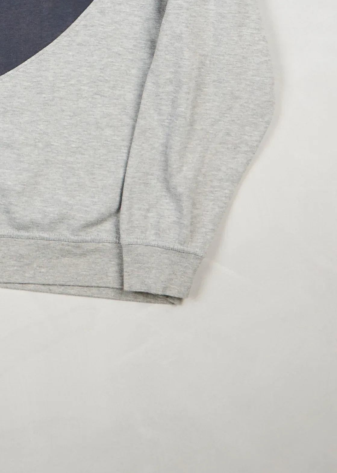 Adidas - Sweatshirt (M) Bottom Right