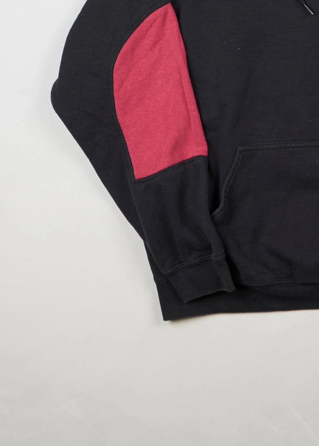 Adidas - Hoodie (L) Bottom Left