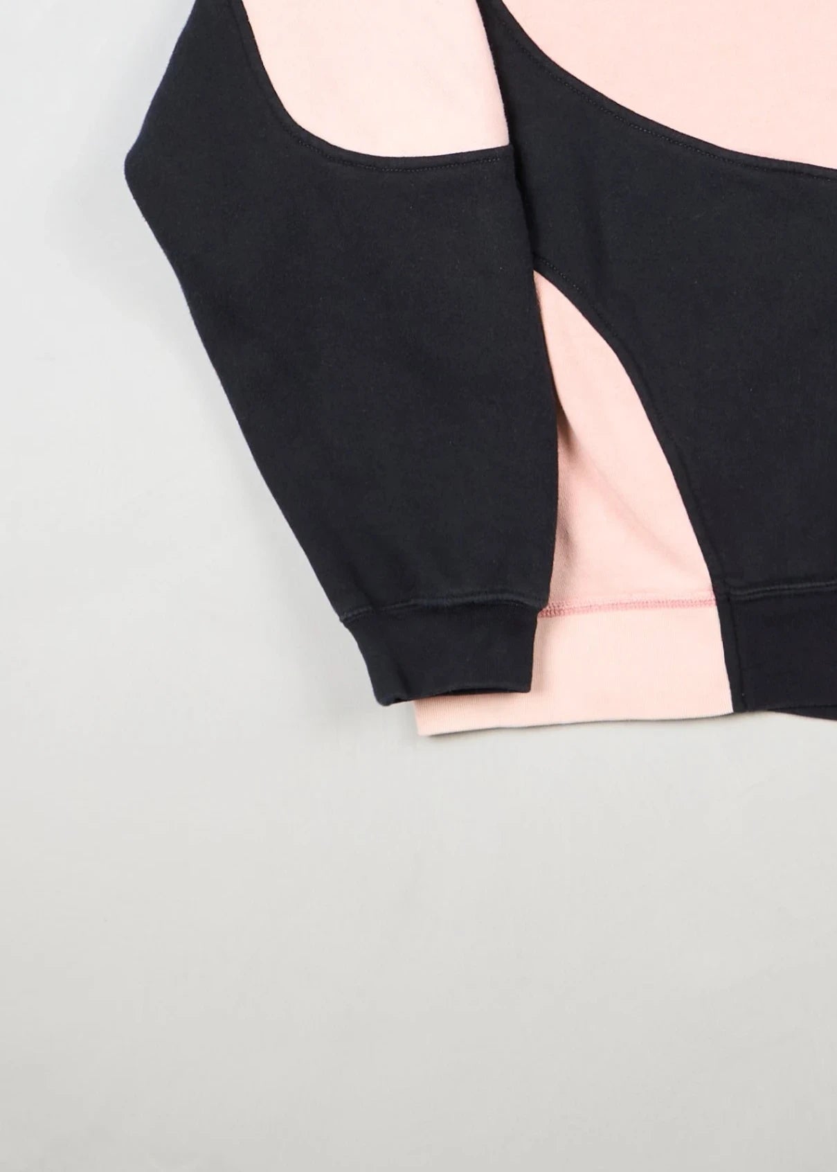 Tommy Hilfiger - Sweatshirt (L) Bottom Left