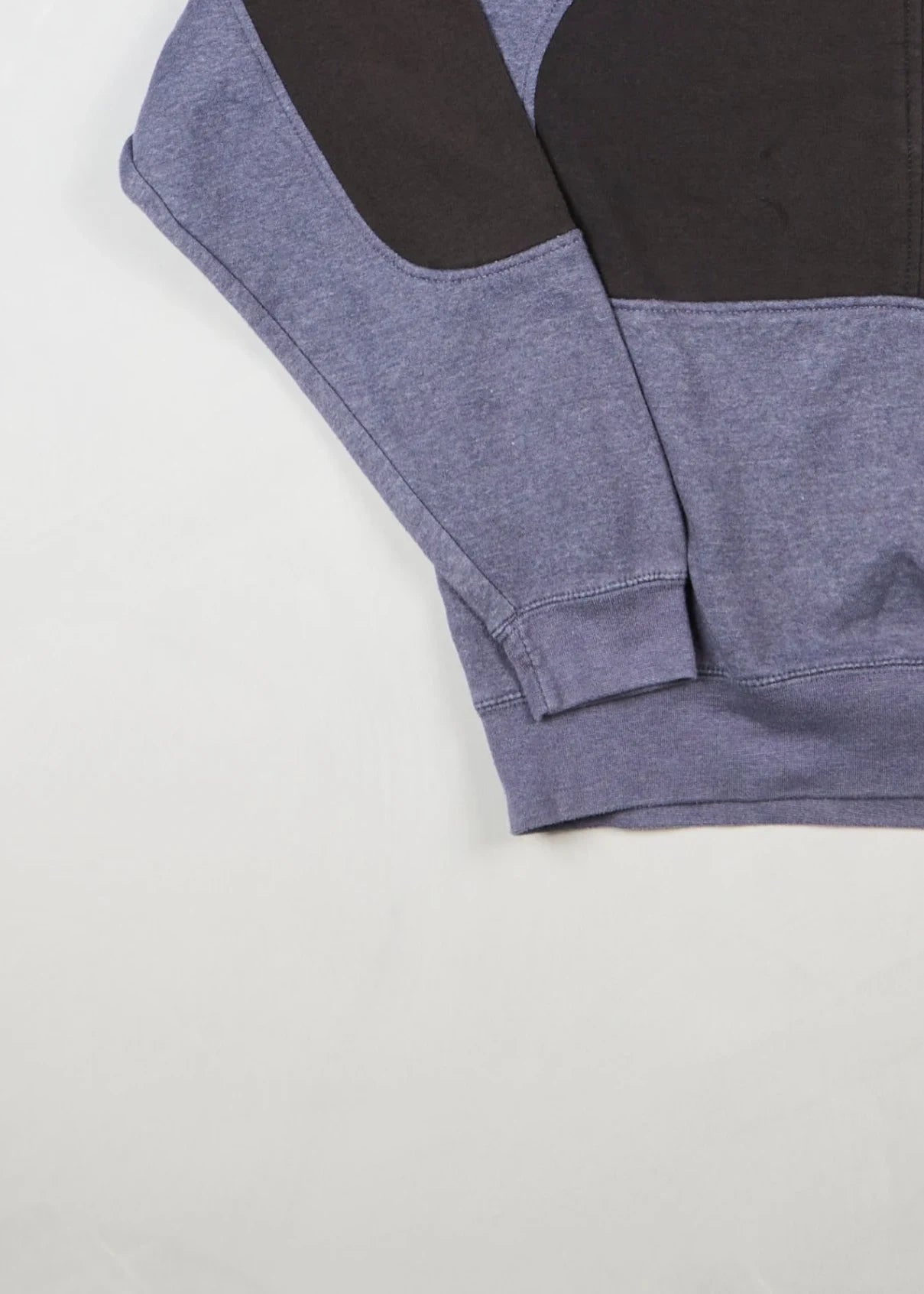 Puma - Sweatshirt (M) Bottom Left