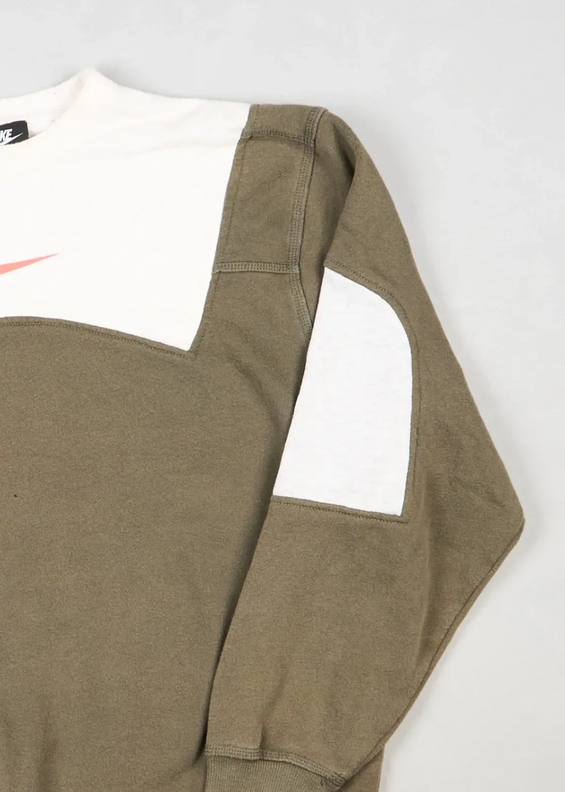Nike - Sweatshirt (L) Right