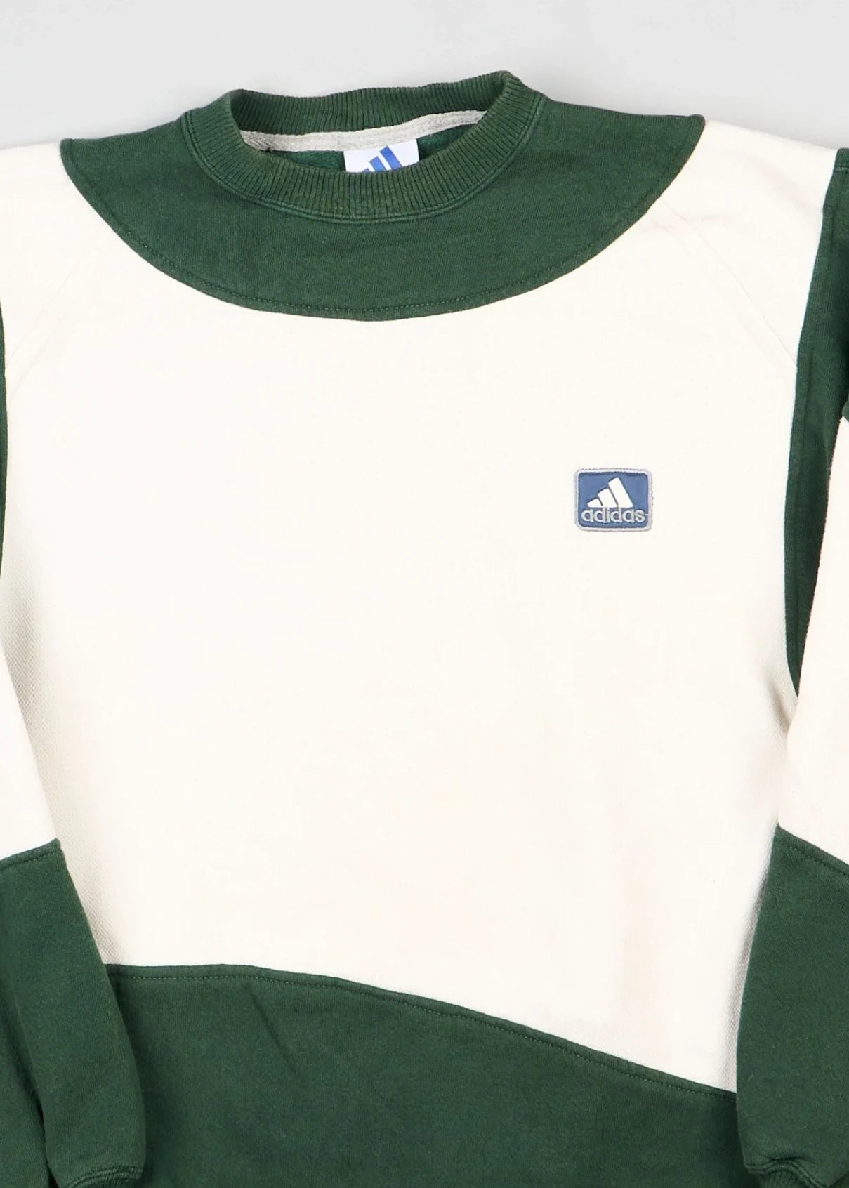 Adidas - Sweatshirt (L) Center