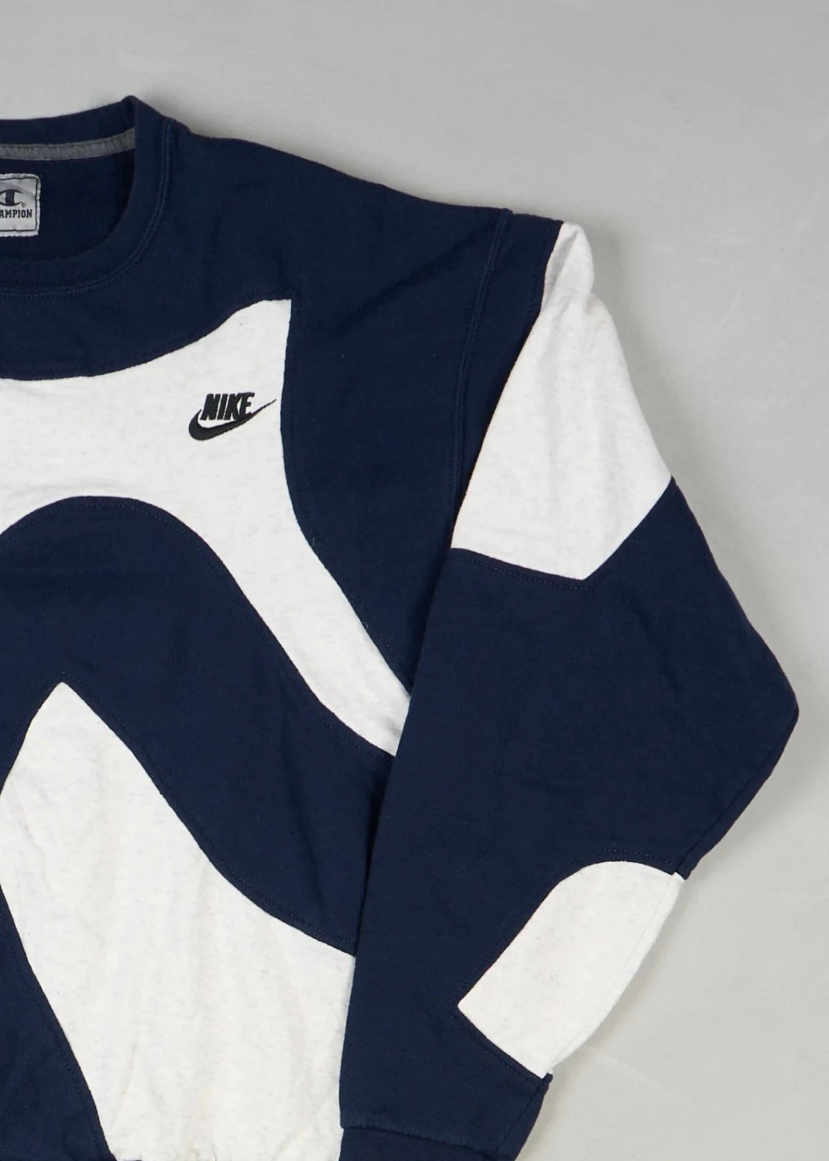 Nike - Sweatshirt (M) Right