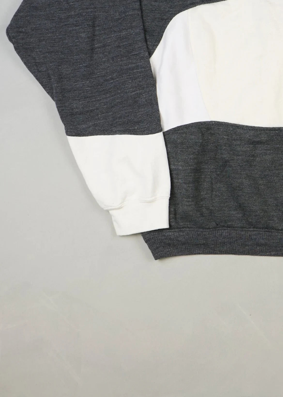 Nike - Sweatshirt (S) Bottom Left