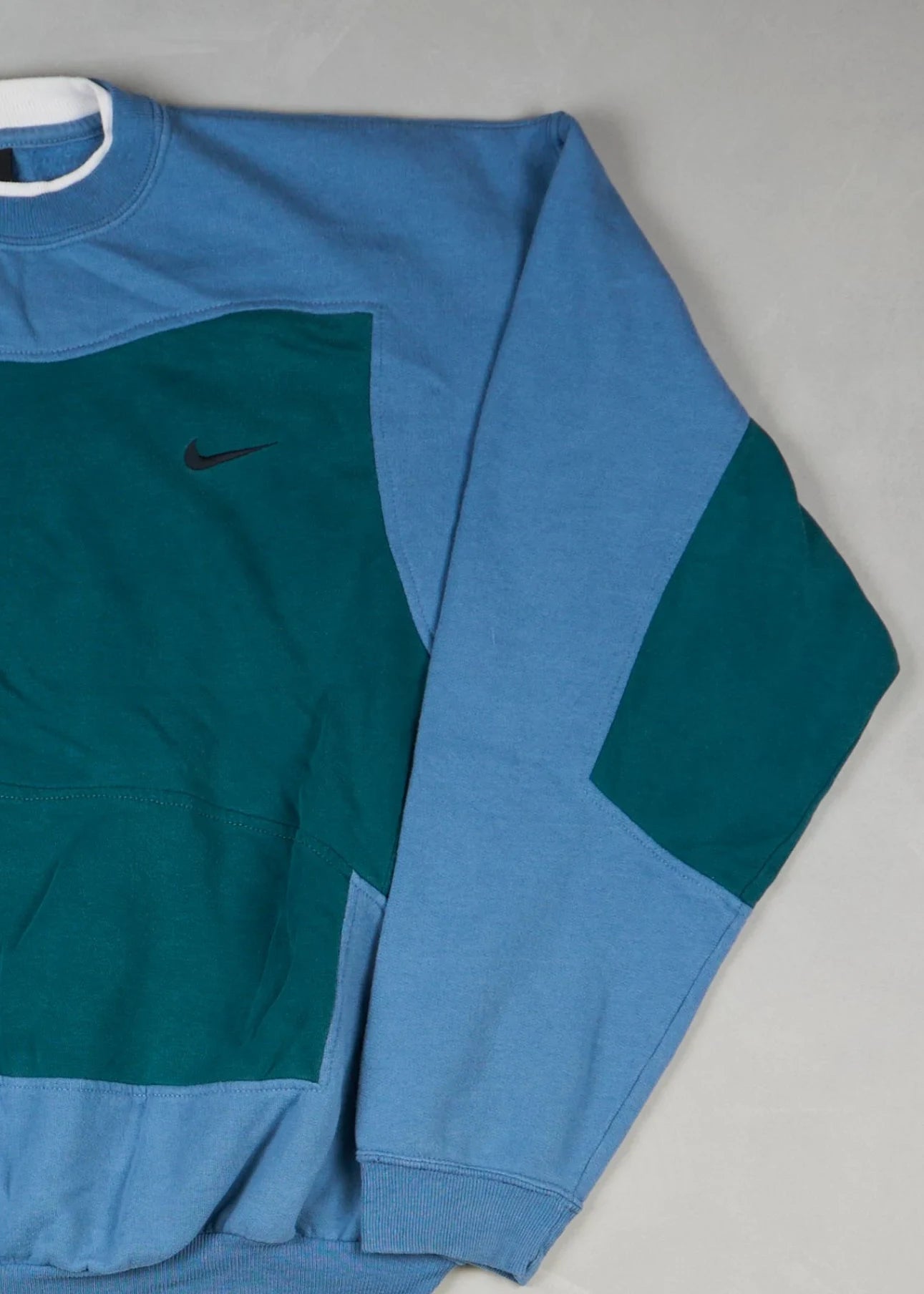 Nike - Sweatshirt (L) Right