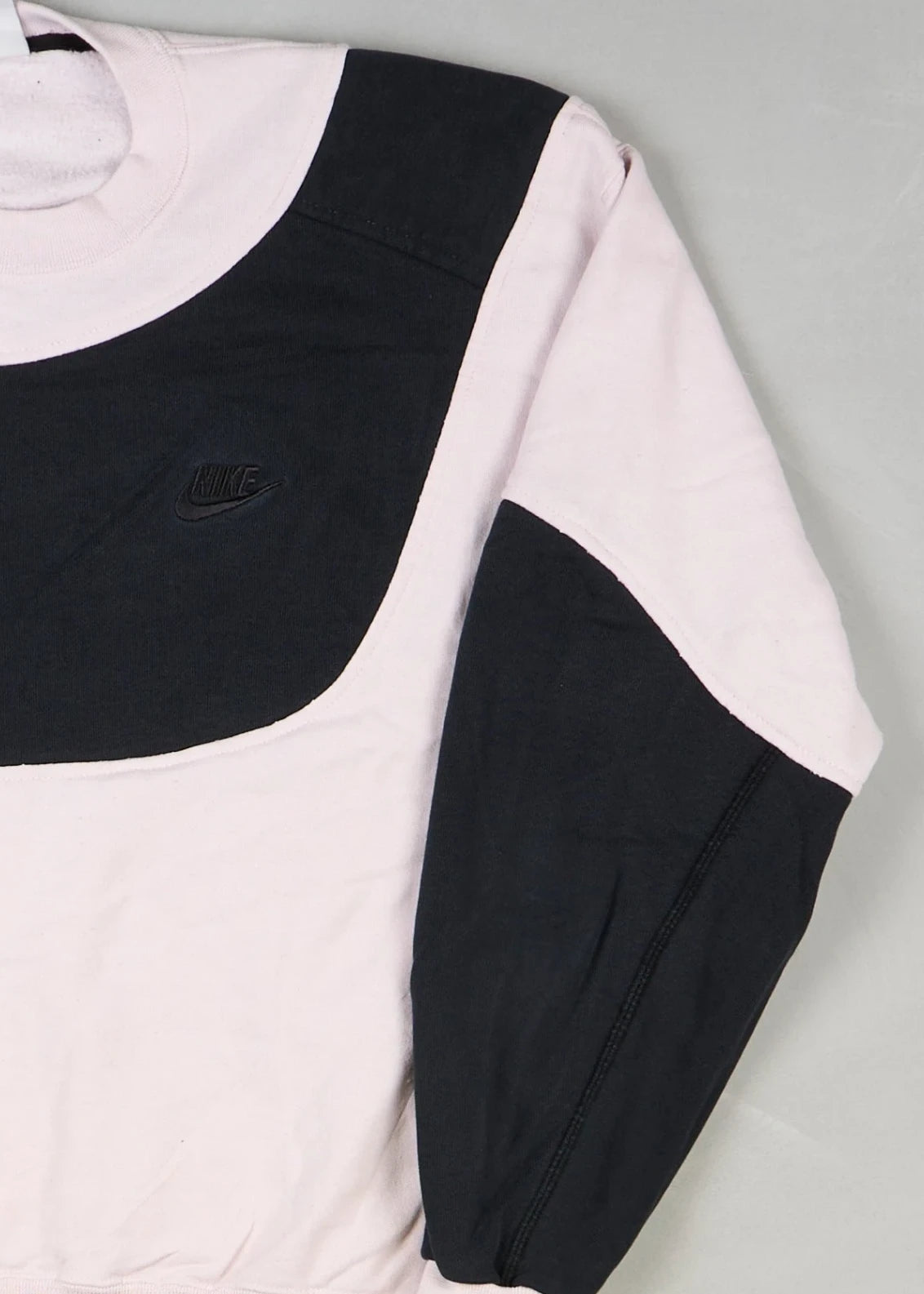 Nike - Sweatshirt (L) Right