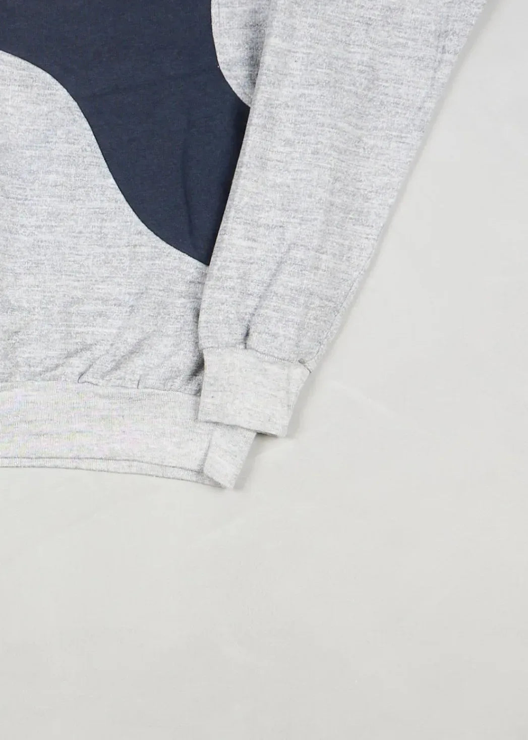 Nike - Sweatshirt (M) Bottom Right