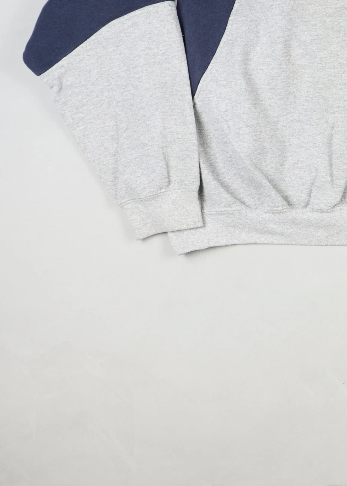 Nike - Sweatshirt (L) Bottom Left