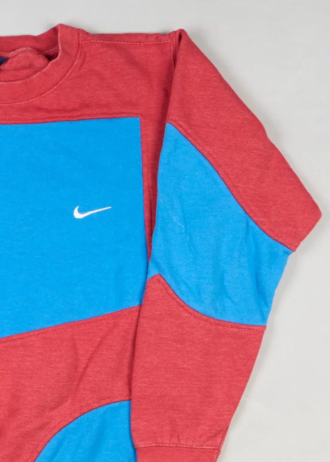 Nike - Sweatshirt (L) Right