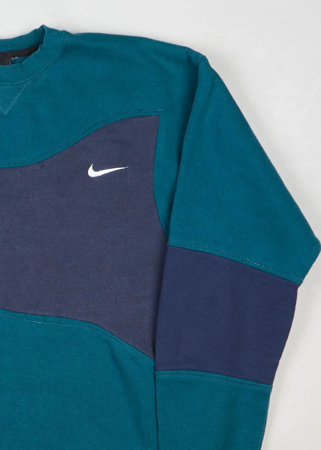 Nike - Sweatshirt (L) Right