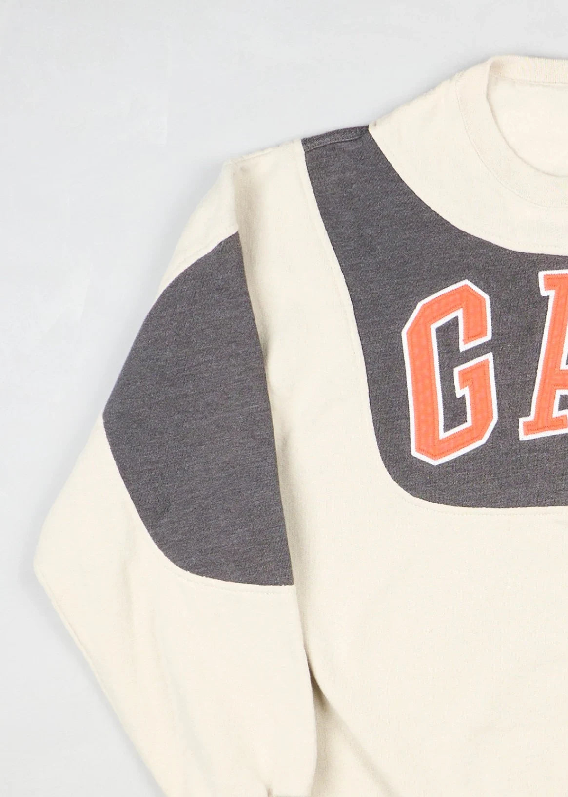 GAP - Sweatshirt (M) Left