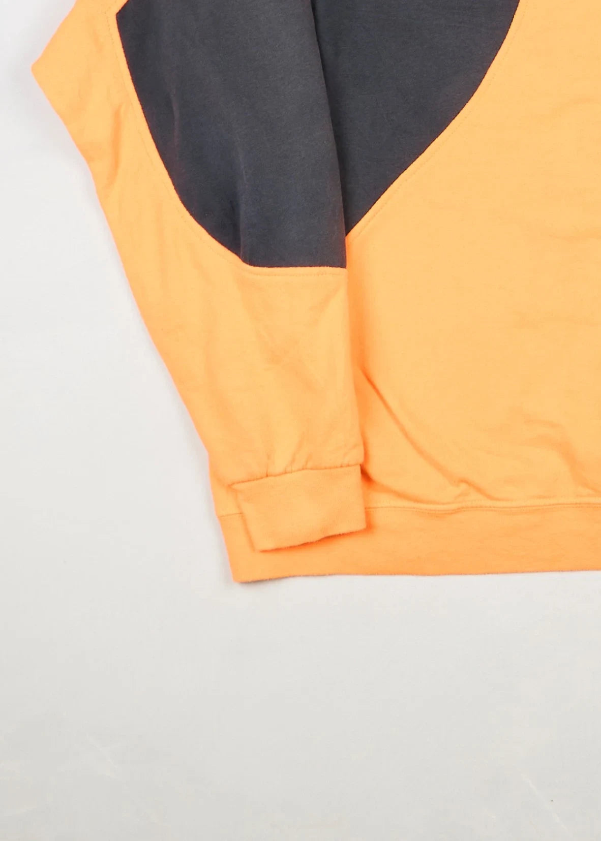 Nike - Sweatshirt (L) Bottom Left