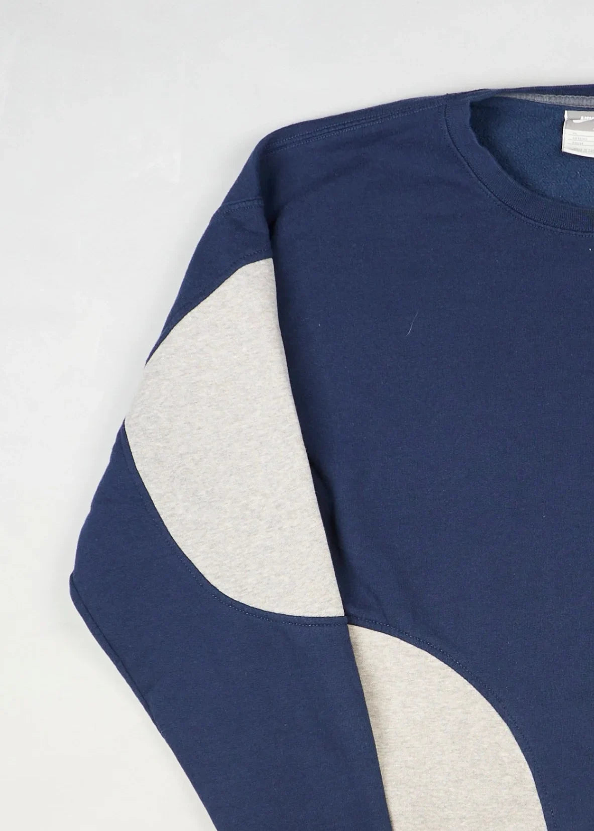 Nike - Sweatshirt (L) Left
