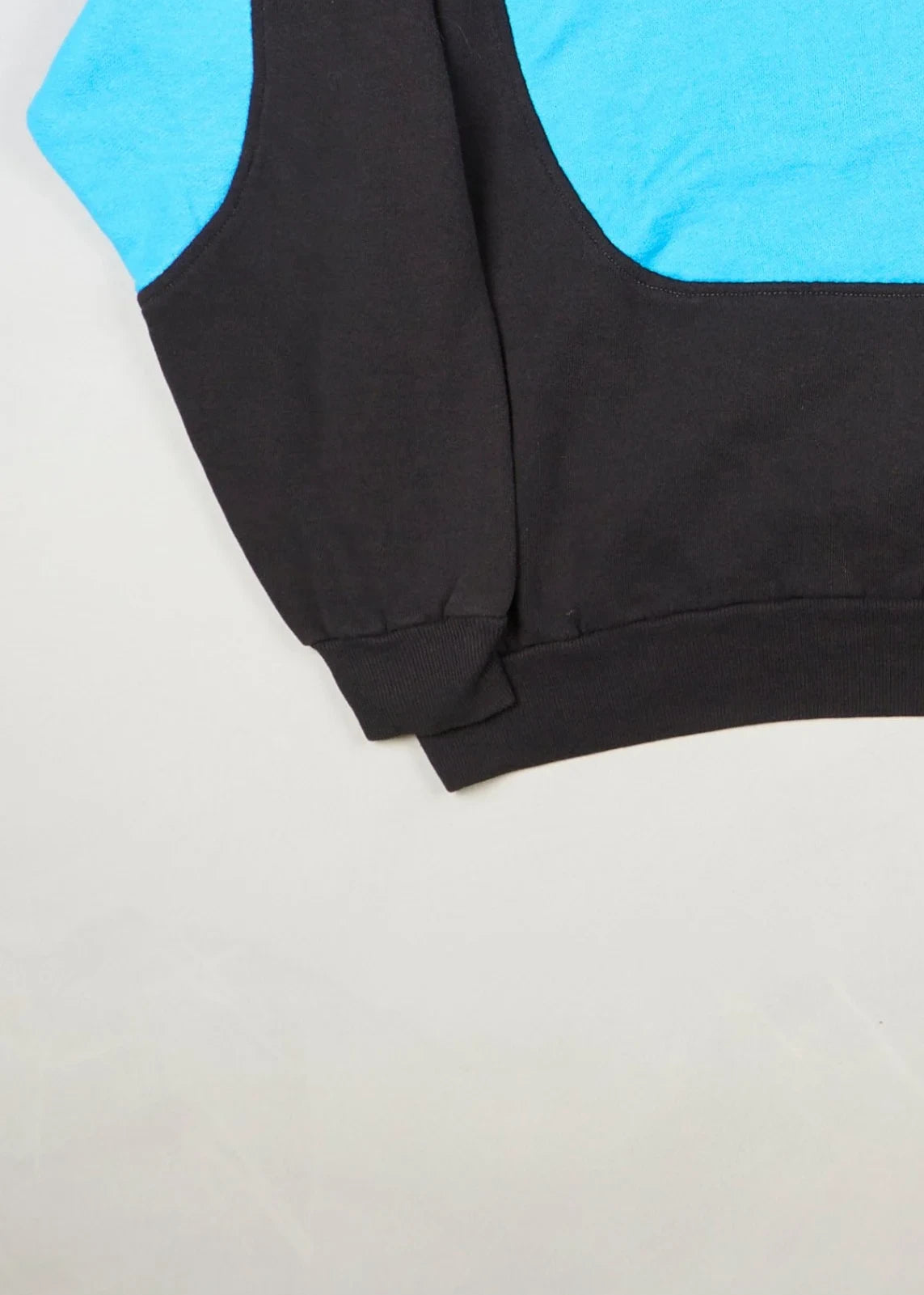 Nike - Sweatshirt (L) Bottom Left