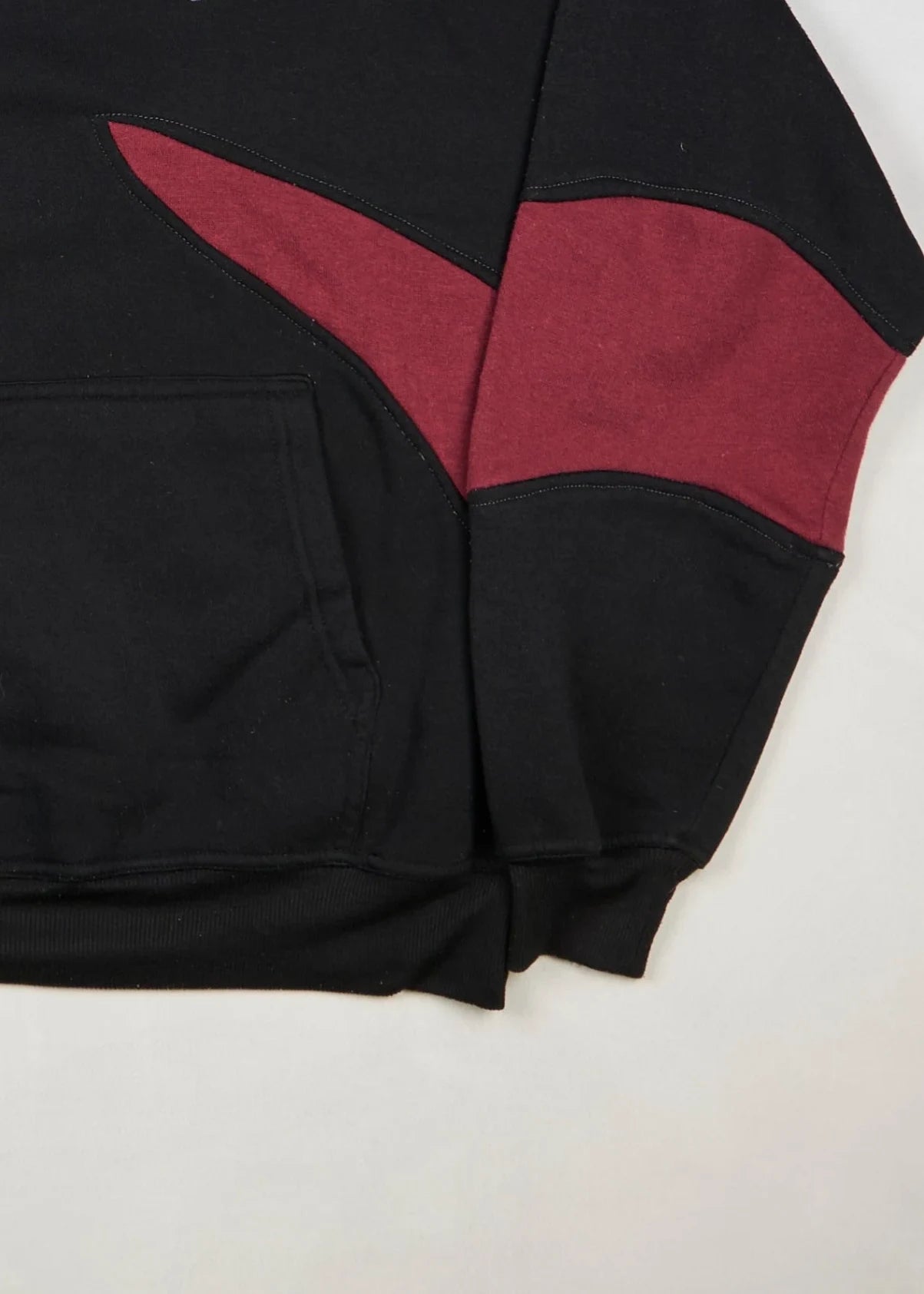 Nike - Hoodie (XL) Bottom Right