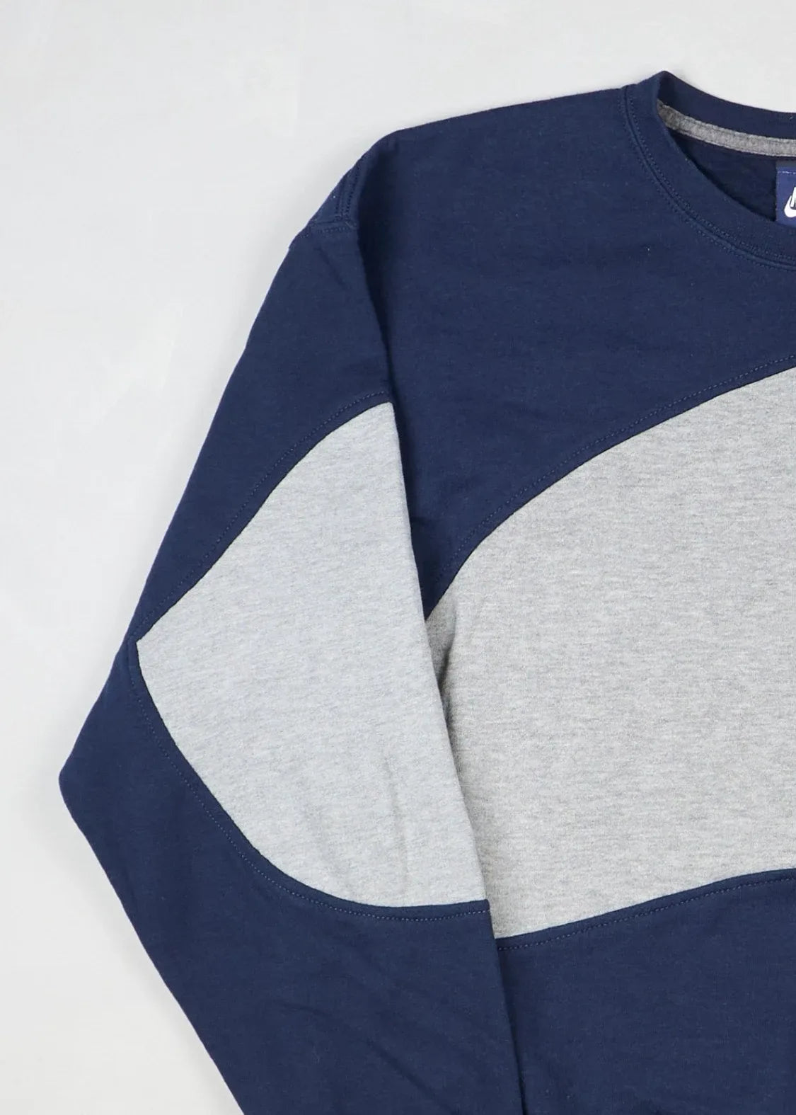 Nike - Sweatshirt (L) Left