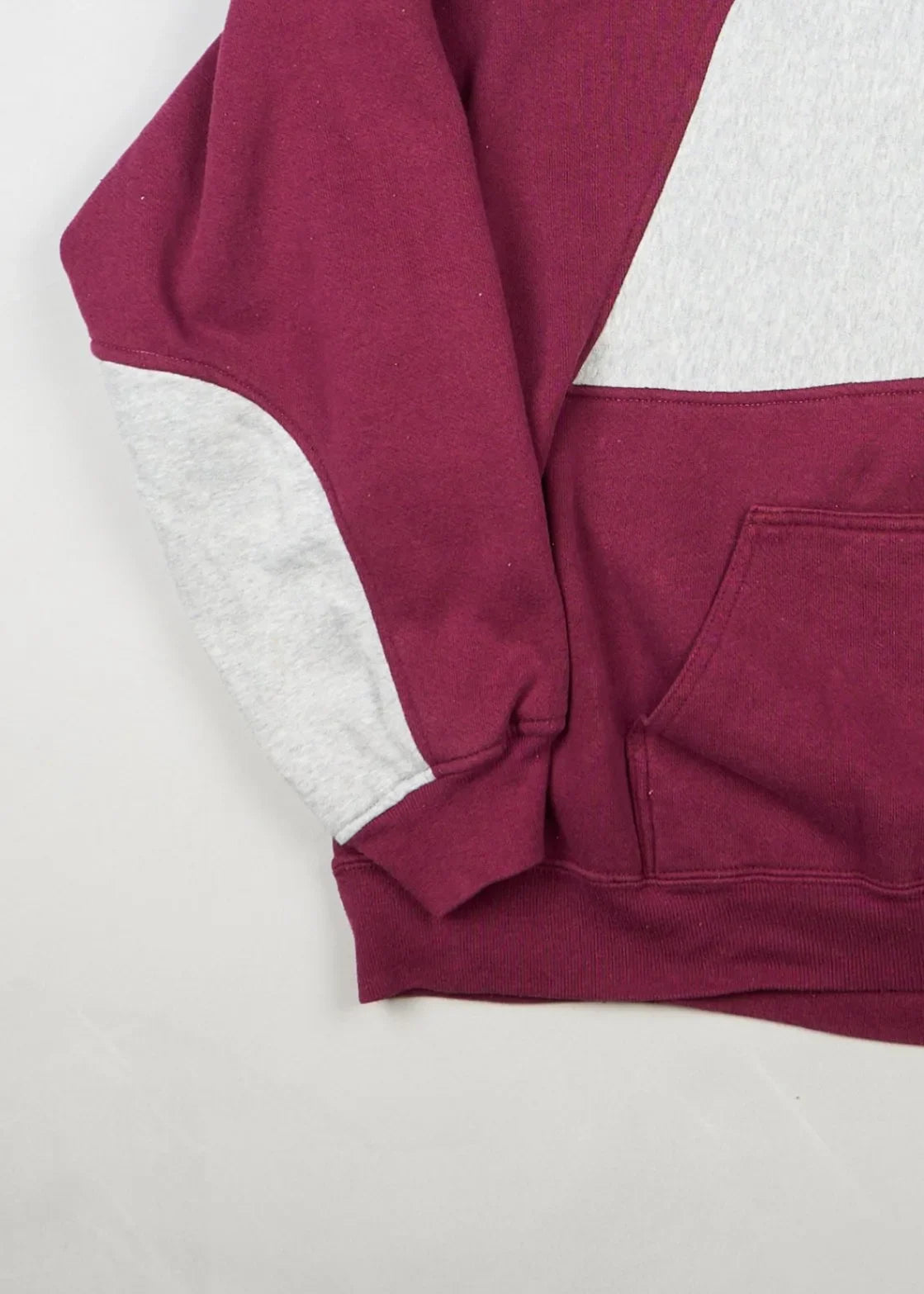 Nike - Hoodie (L) Bottom Left