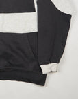 Nike - Hoodie (L) Bottom Right
