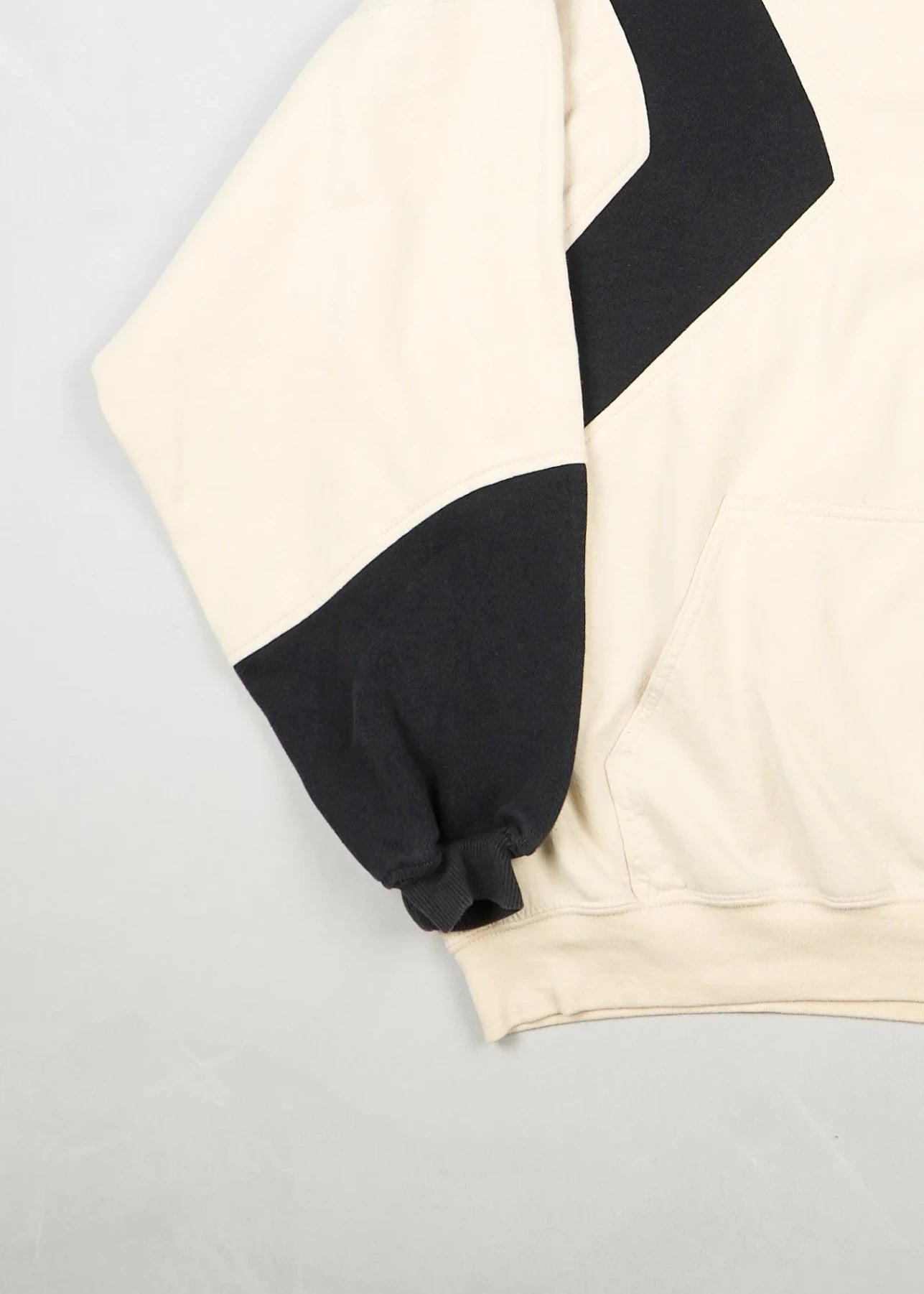 Umbro - Hoodie (L) Bottom Left