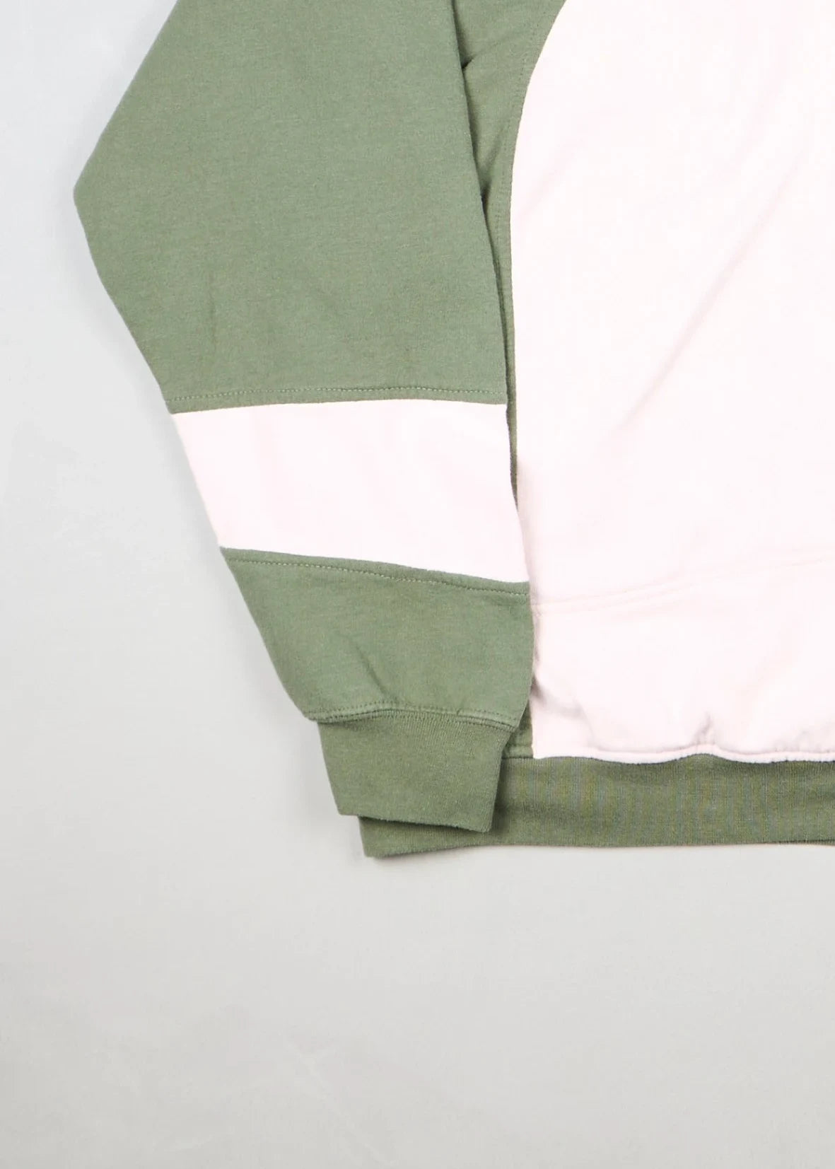 Nike - Sweatshirt (L) Bottom Left