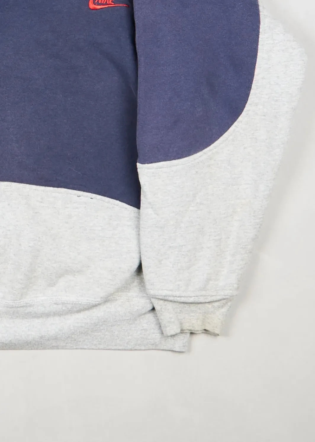 Nike - Sweatshirt (M) Bottom Right