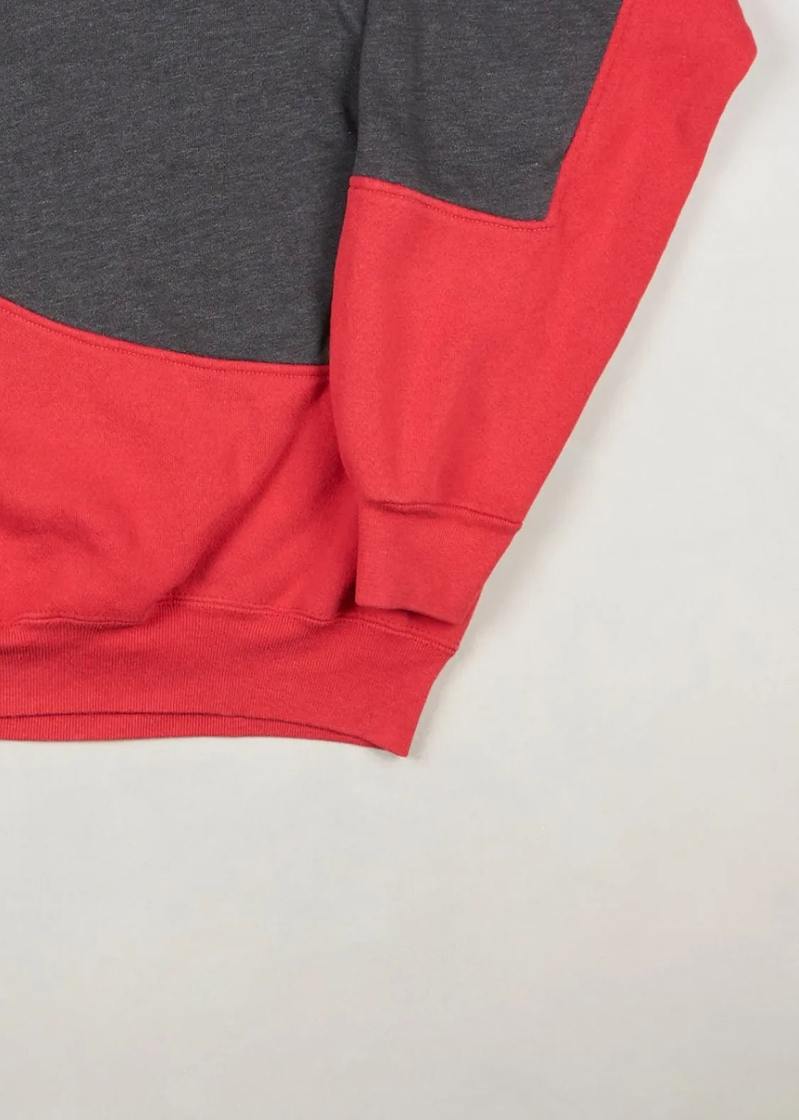 Nike - Sweatshirt (L) Bottom Right