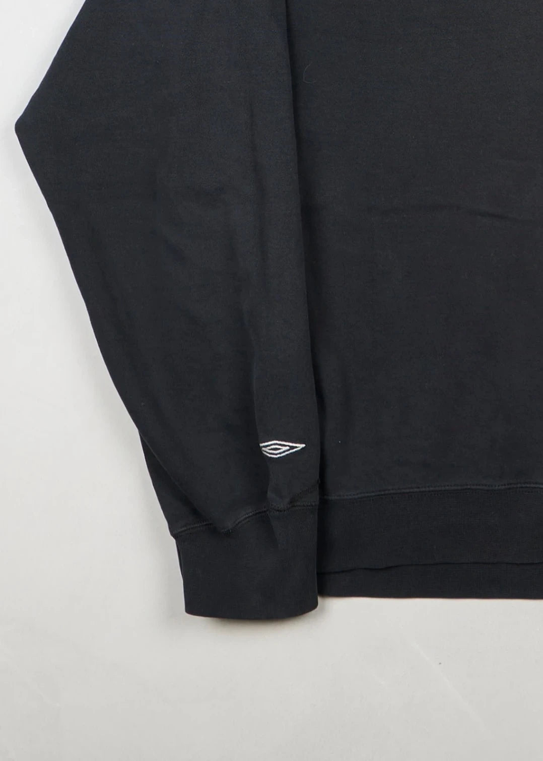 Umbro - Sweatshirt (XL) Bottom Left