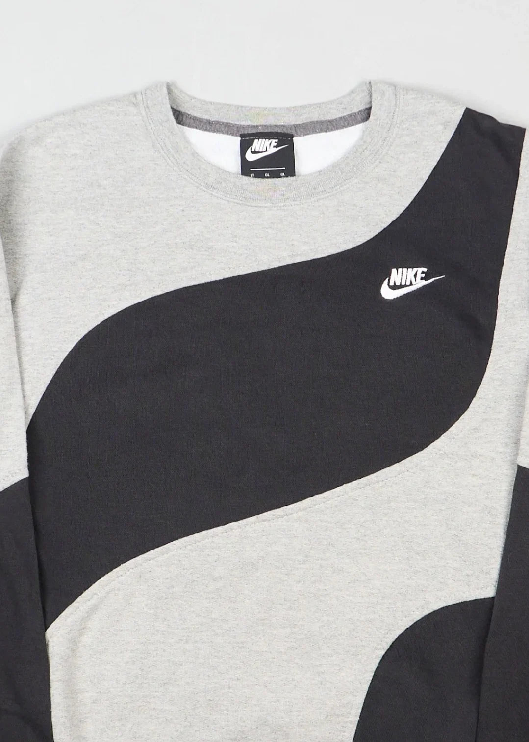 Nike - Sweatshirt (M) Center