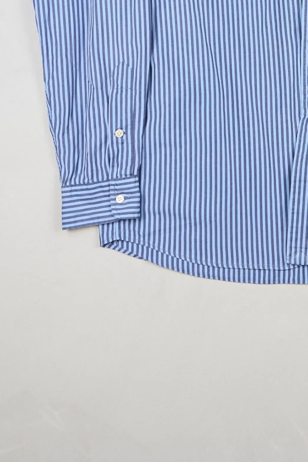 Ralph Lauren - Shirt (L) Bottom Left