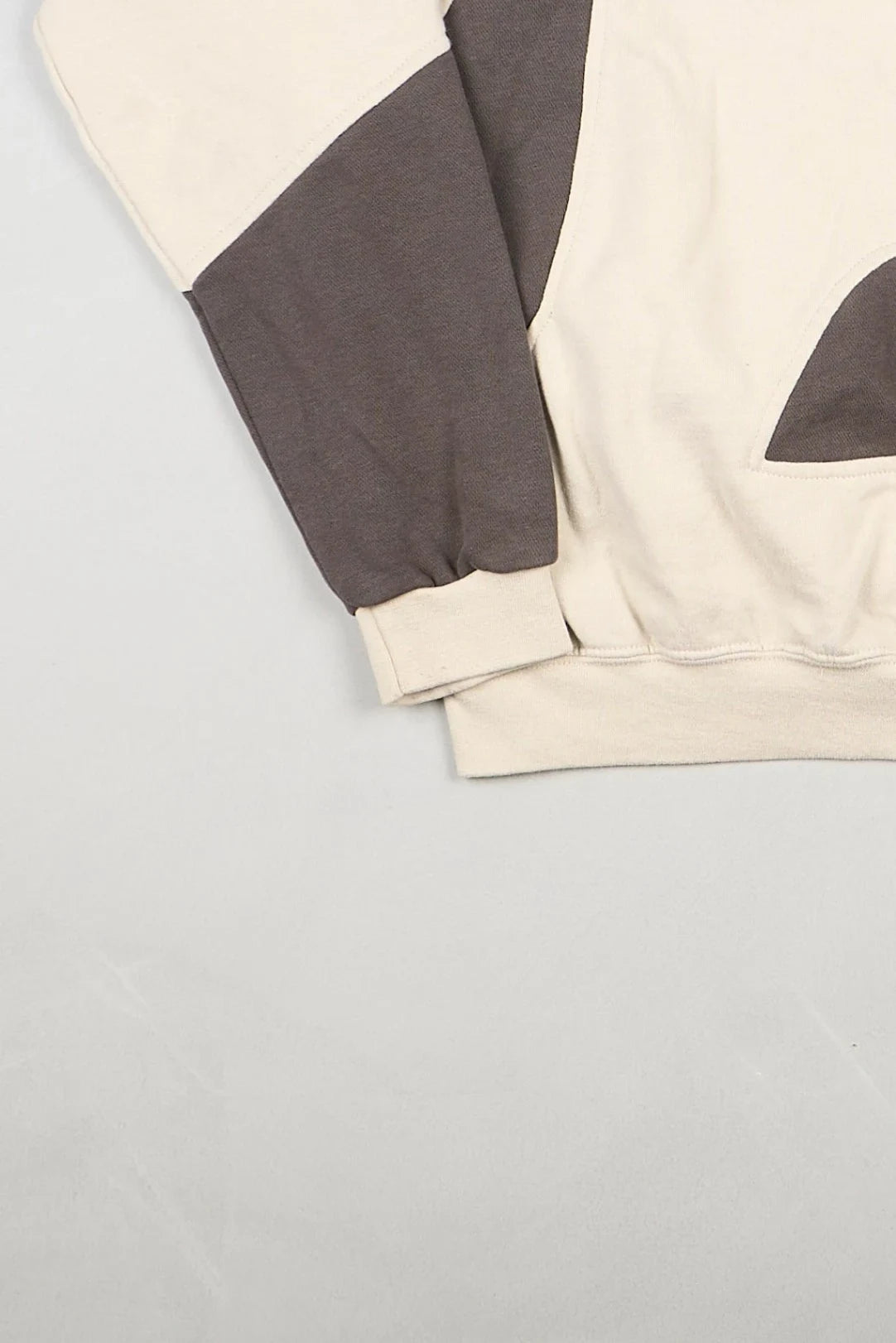 Nike - Sweatshirt (S) Bottom Left