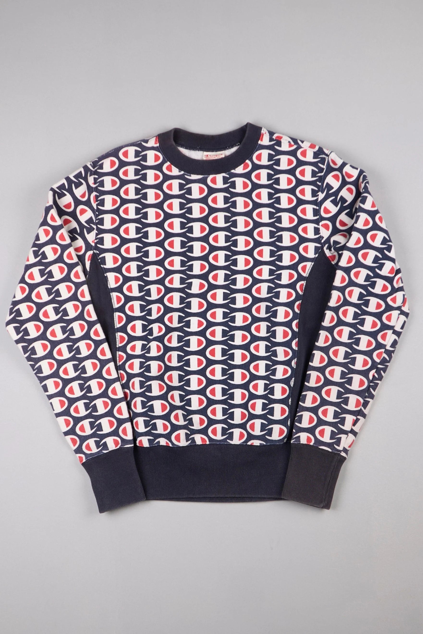 Champion - Sweatshirt (S)