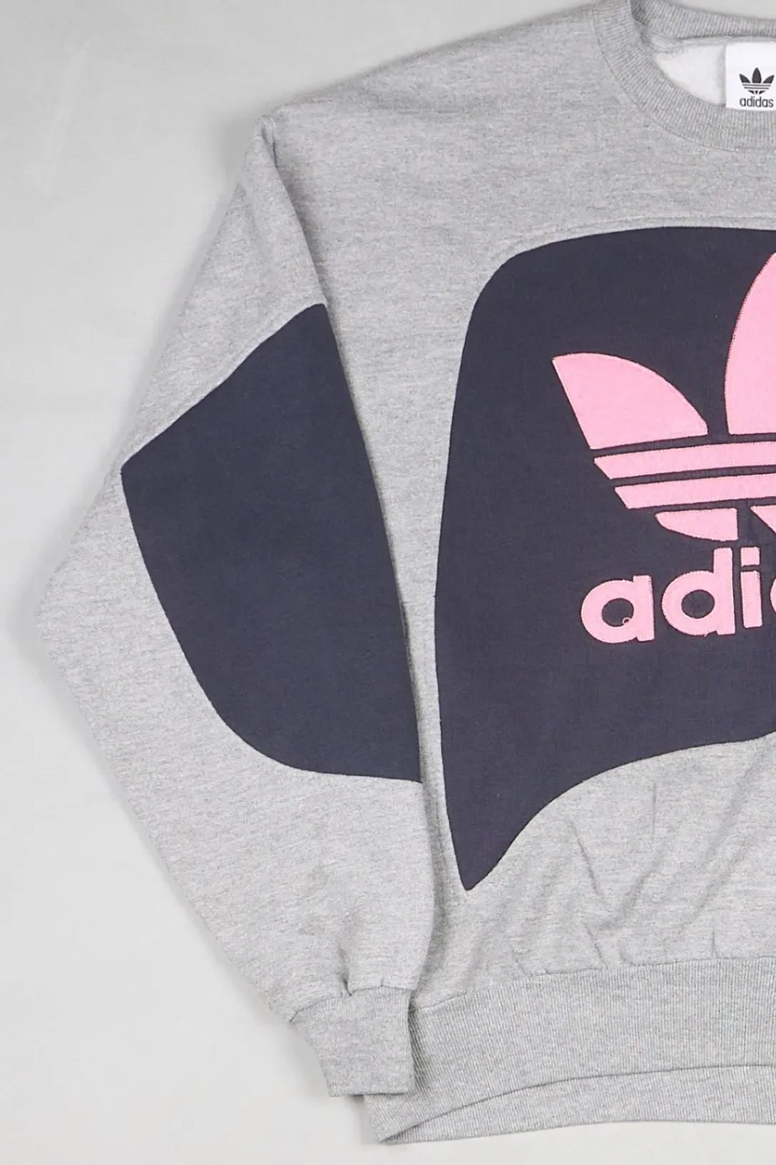Adidas - Renewed Sweatshirt (L) Left
