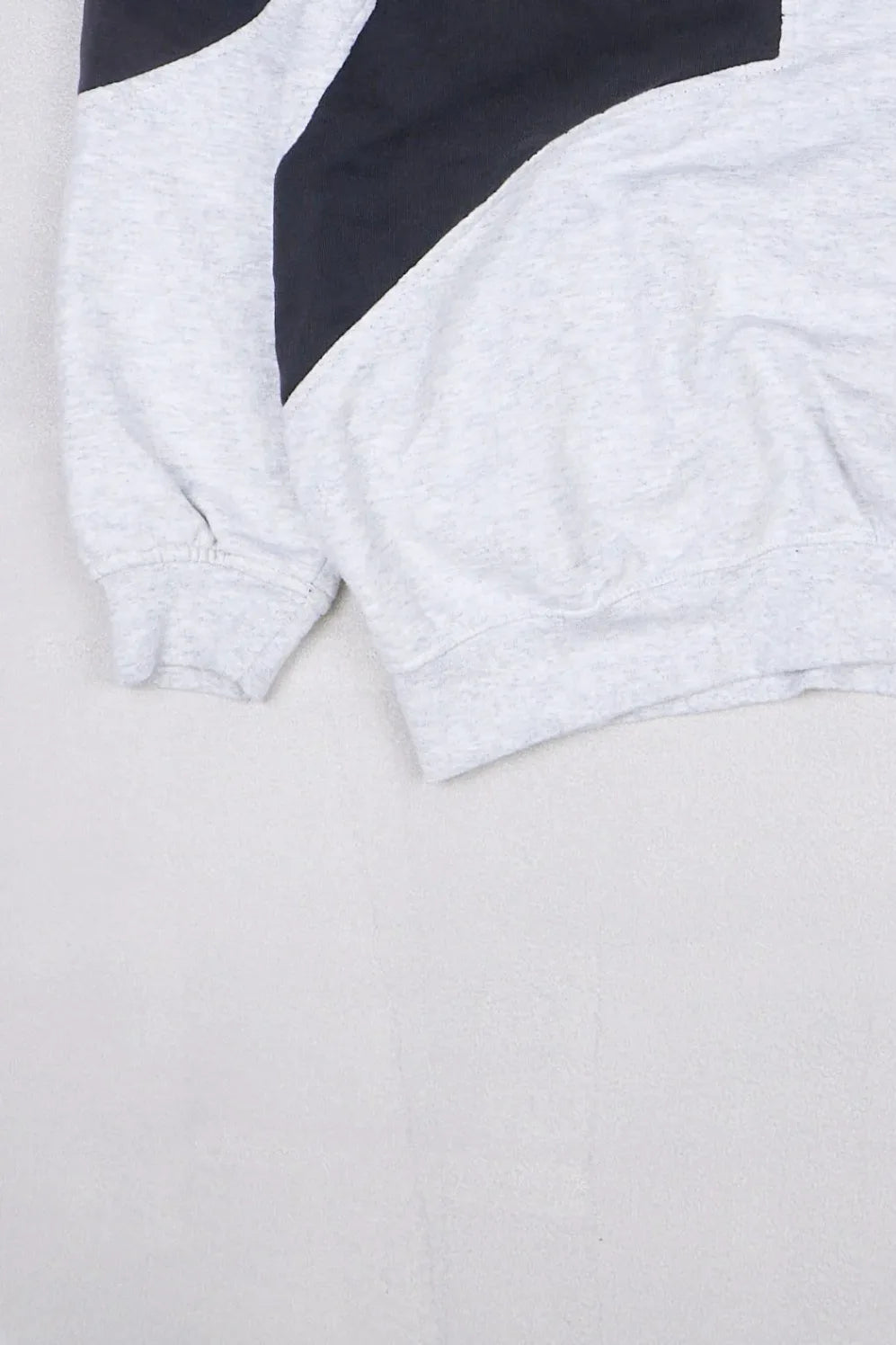 Nike - Sweatshirt (L) Bottom Left