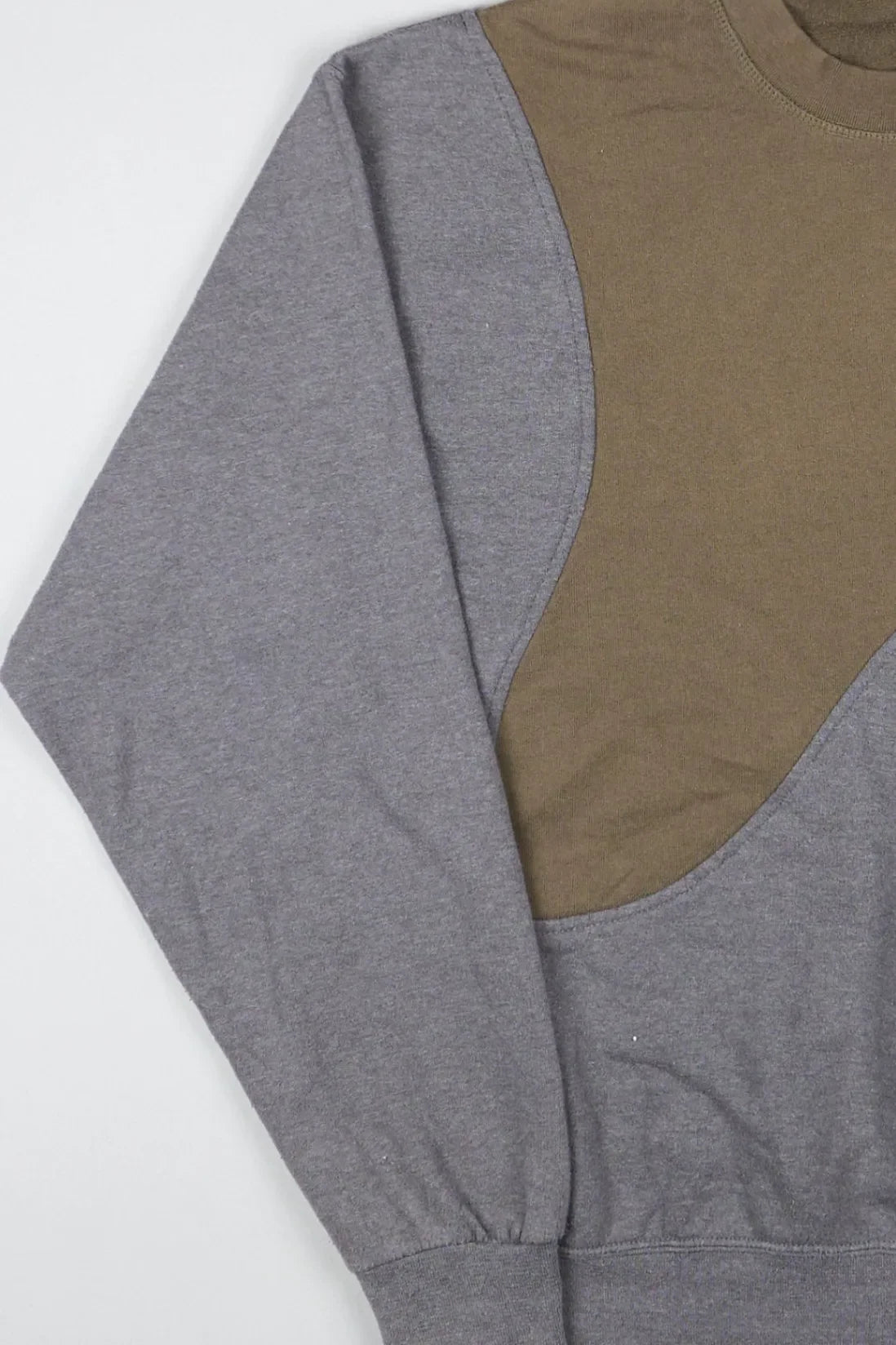 Champion - Renewed Sweatshirt (XL)