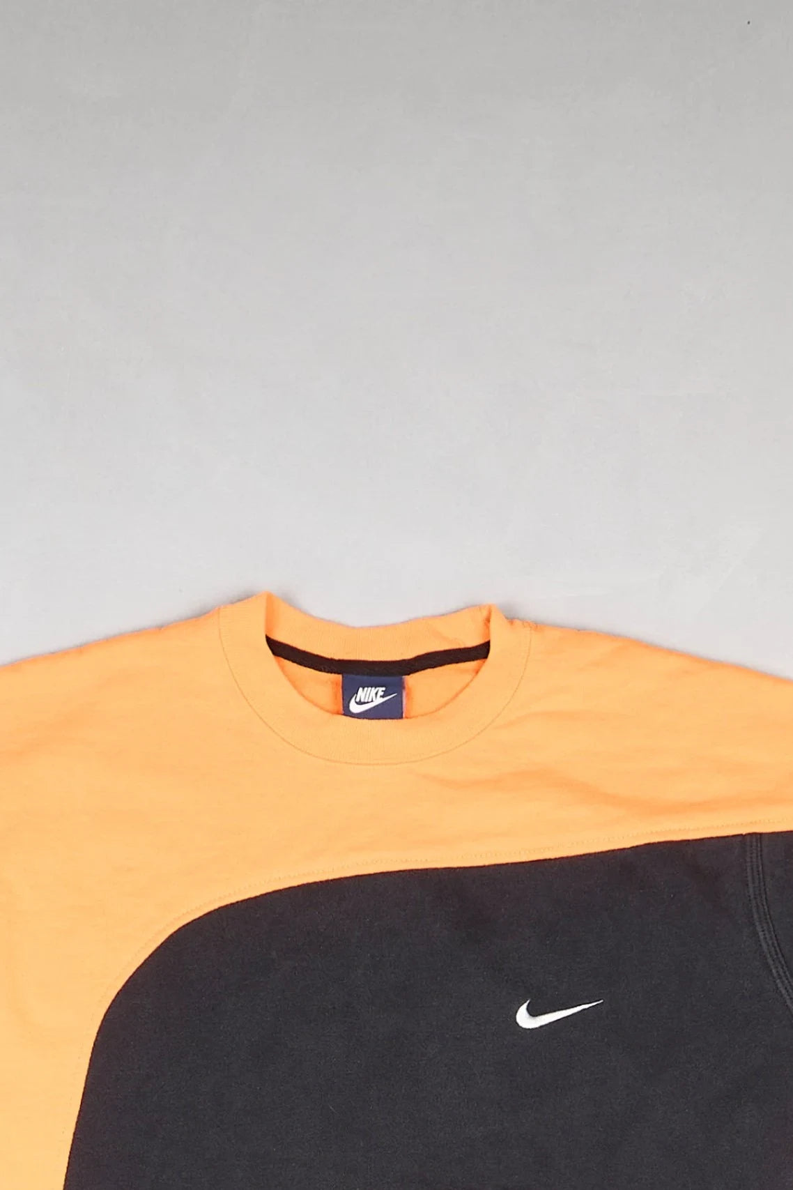 Nike - Renewed Sweatshirt (L) Top