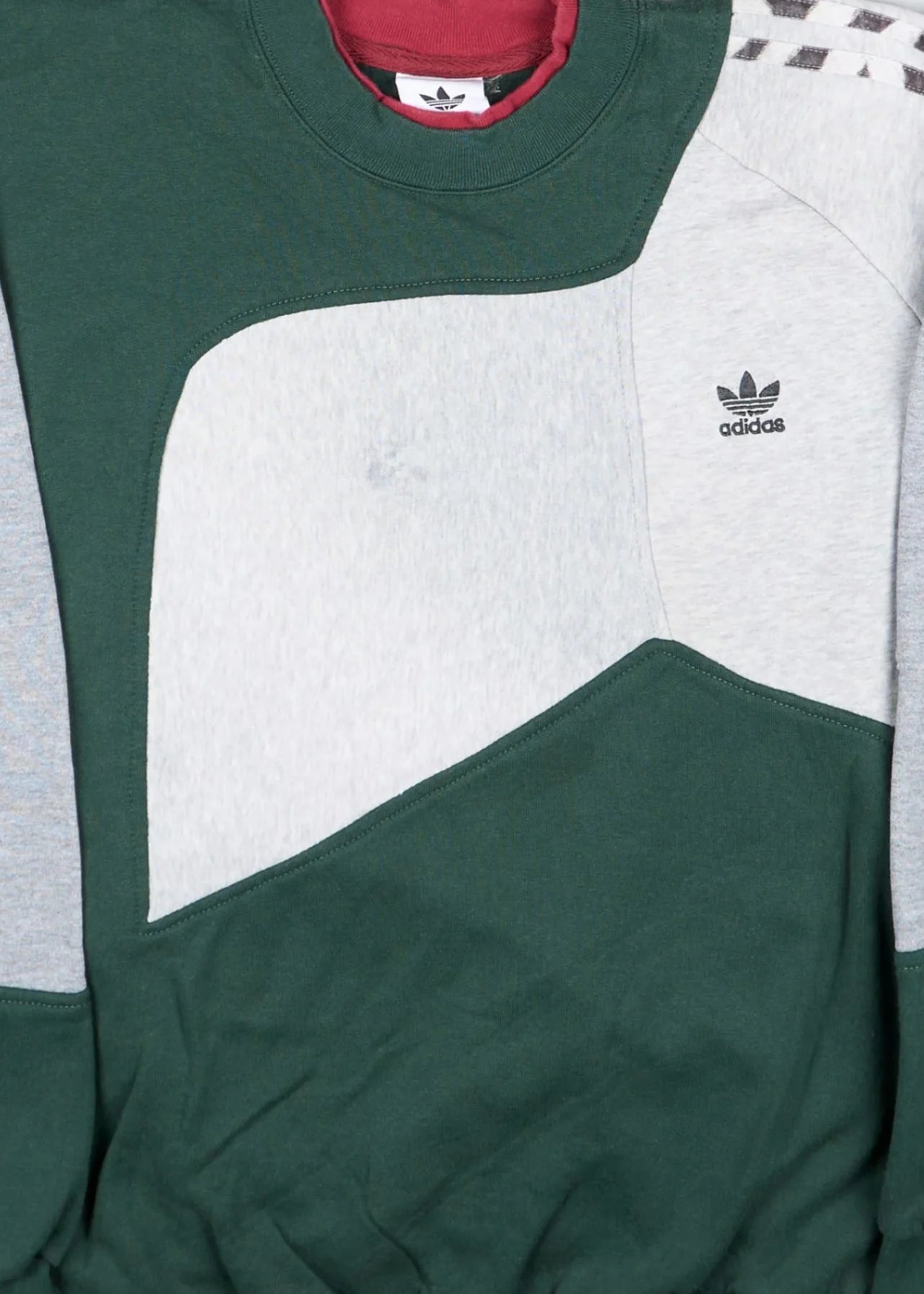 Adidas - Renewed Sweatshirt (M) Center