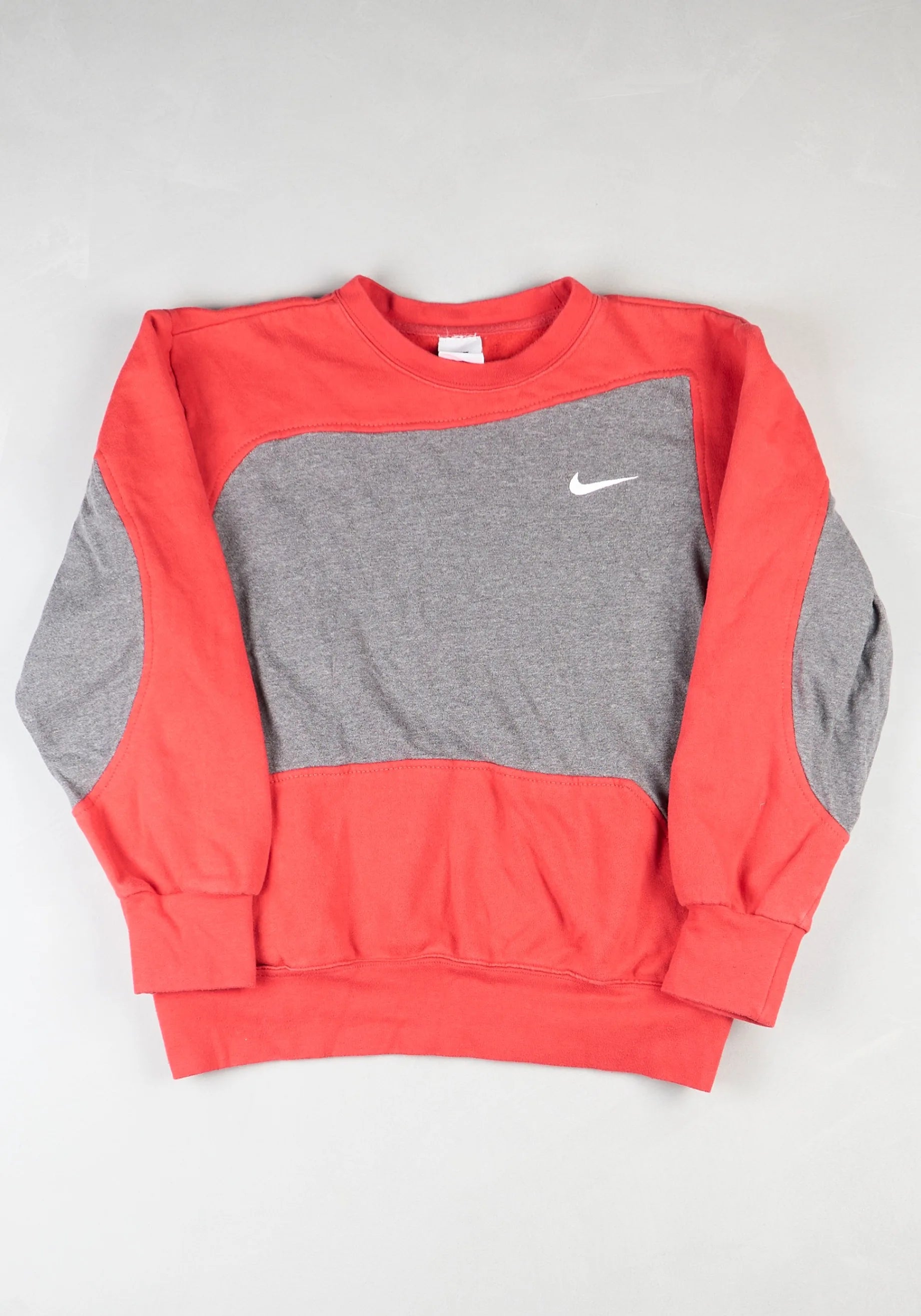 Nike - Renewed Sweatshirt (XXS)