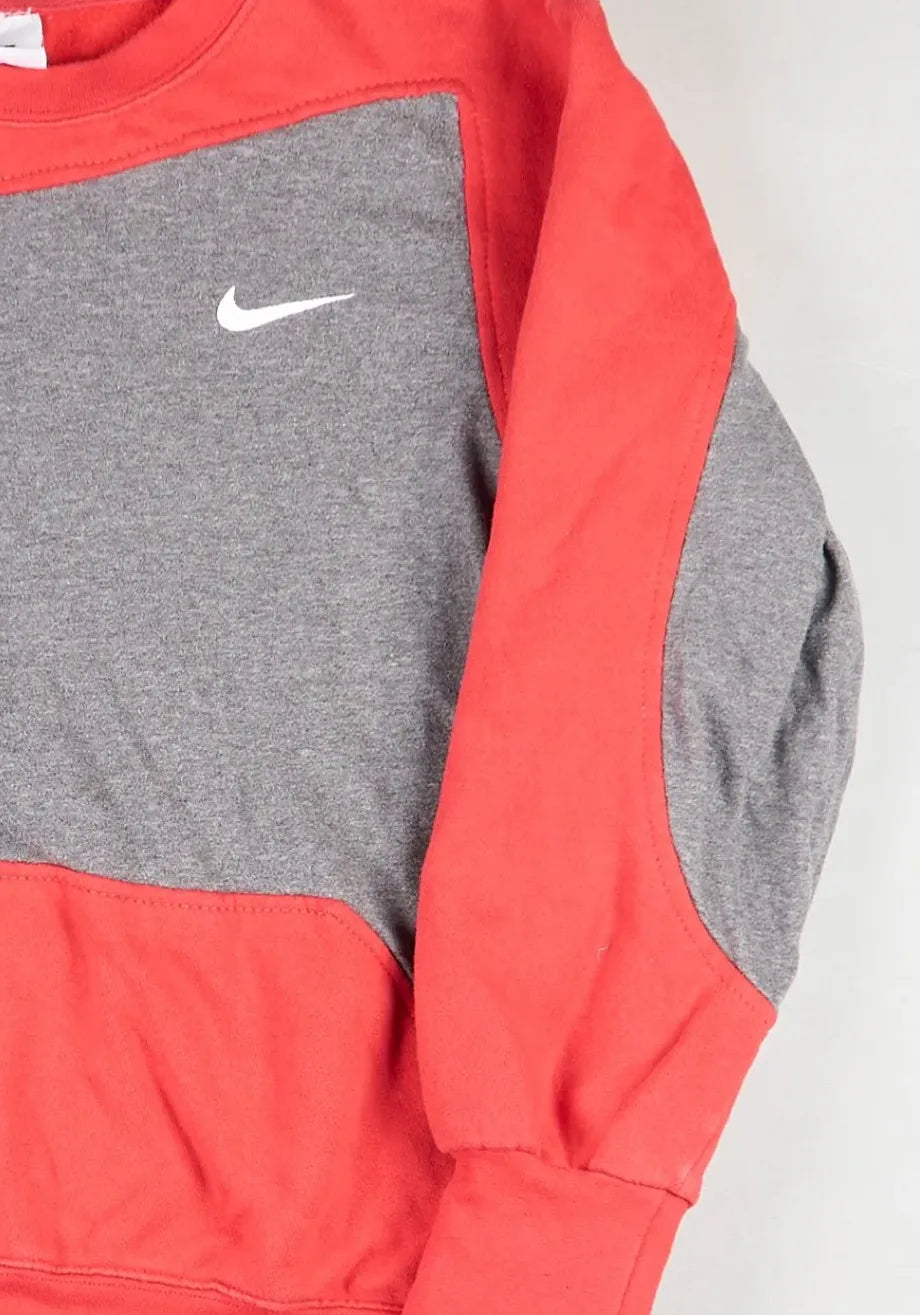 Nike - Renewed Sweatshirt (XXS)