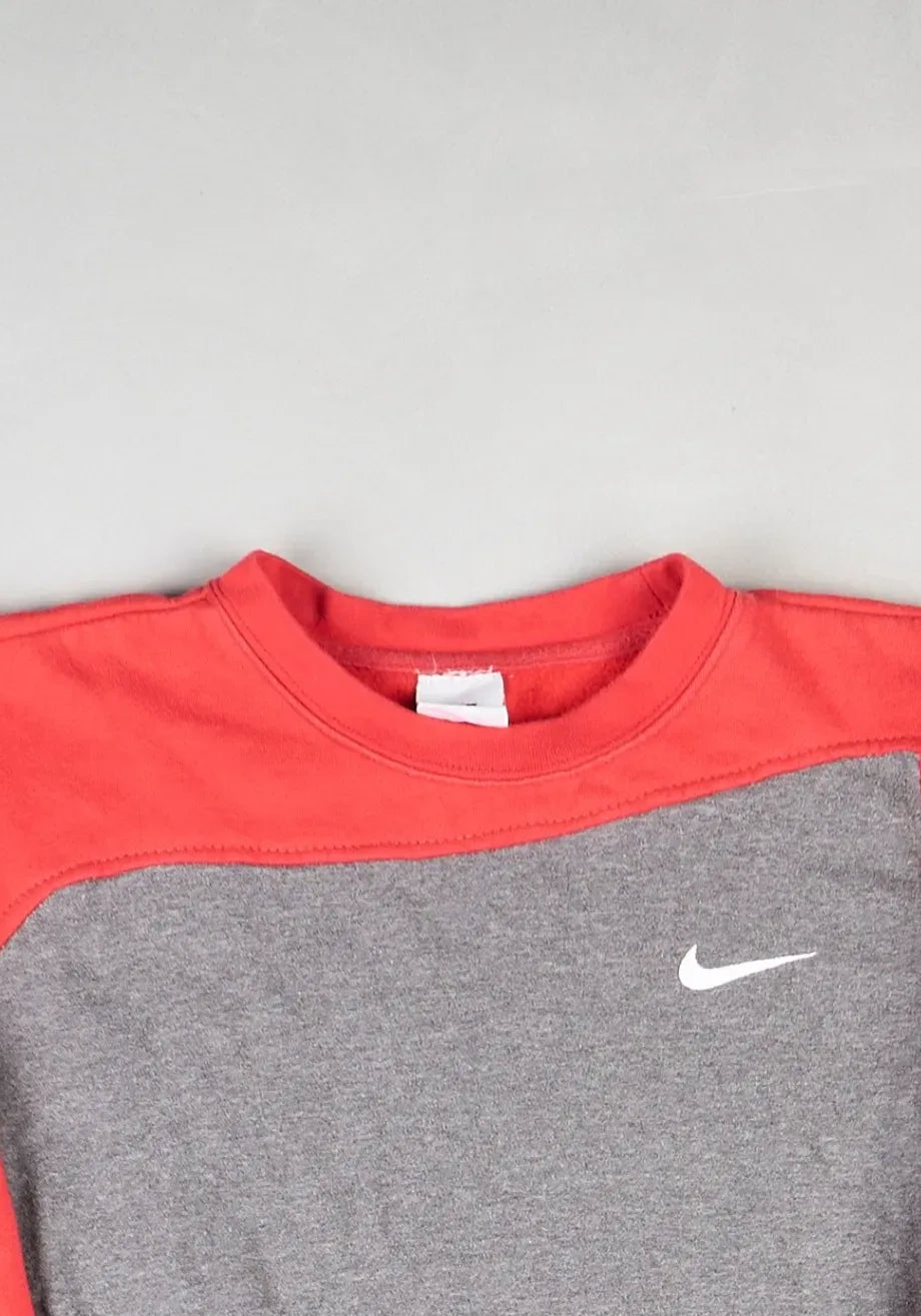 Nike - Renewed Sweatshirt (XXS)
