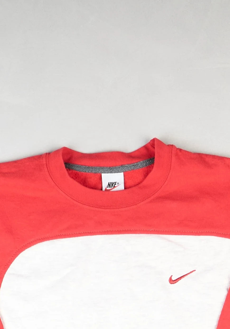 Nike - Renewed Sweatshirt (XS)