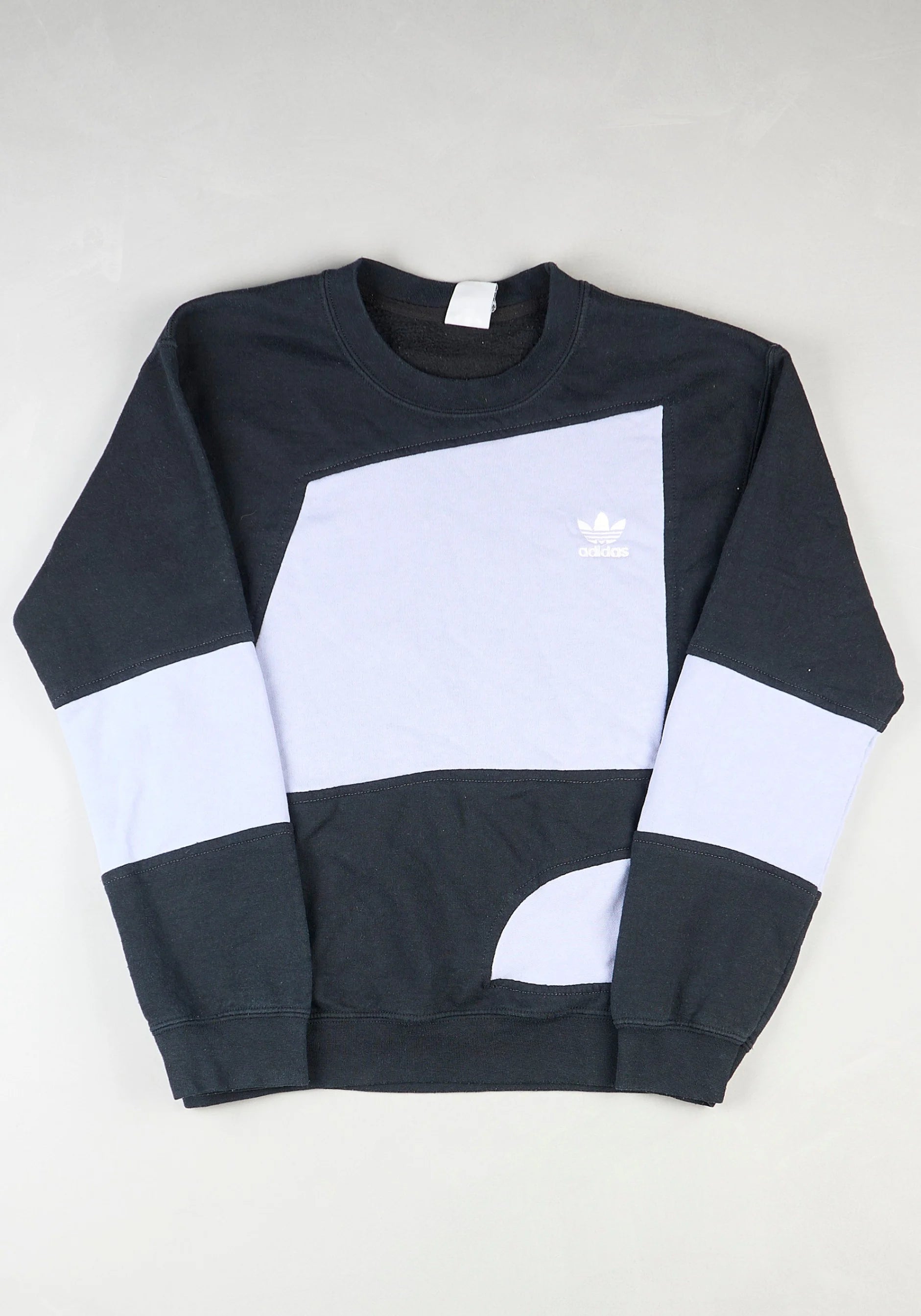 Adidas - Renewed Sweatshirt (XS)