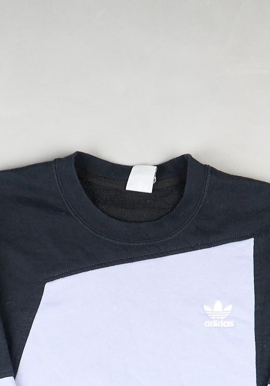 Adidas - Renewed Sweatshirt (XS)