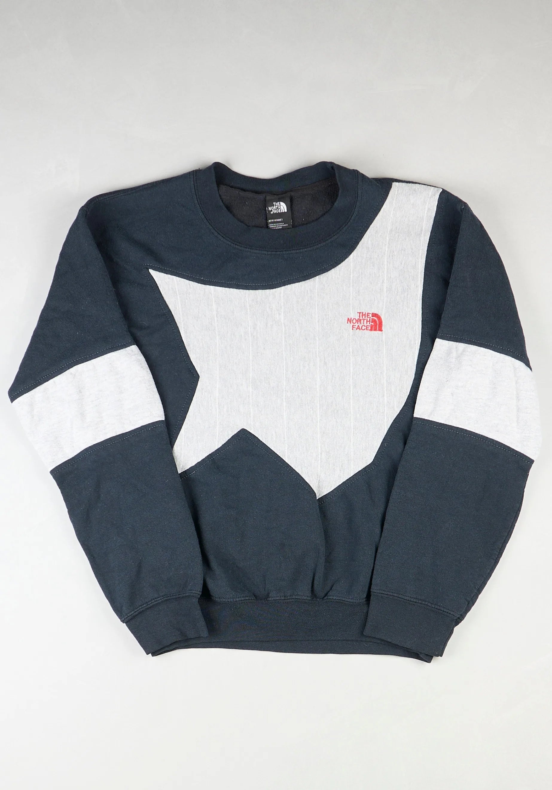 The North Face - Renewed Sweatshirt (XS)