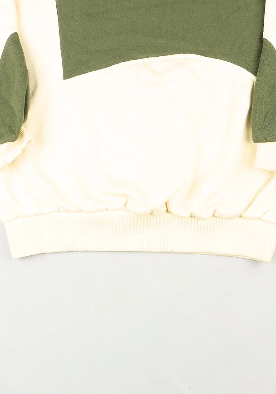 Nike - Renewed Sweatshirt (XS)