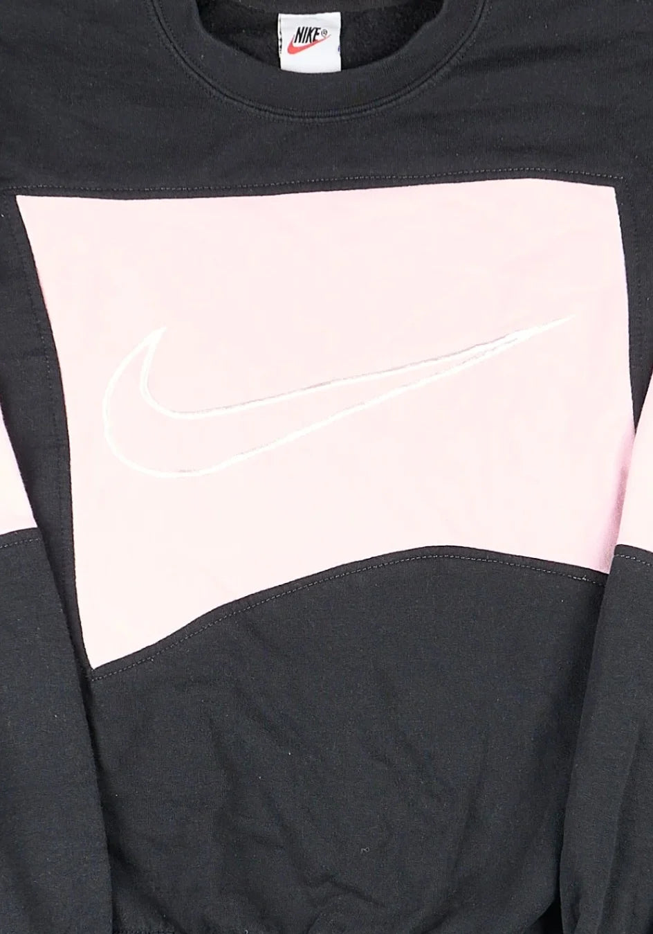 Nike - Renewed Sweatshirt (XS)