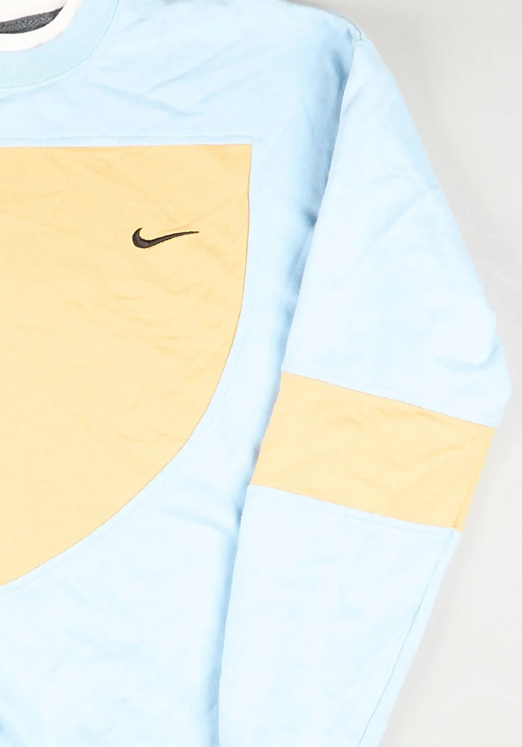 Nike - Renewed Sweatshirt (S)